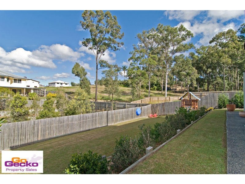 40 Tivoli Place, Ferny Grove QLD 4055