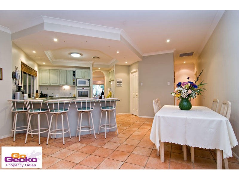 13 Fortrose Place, Ferny Grove QLD 4055