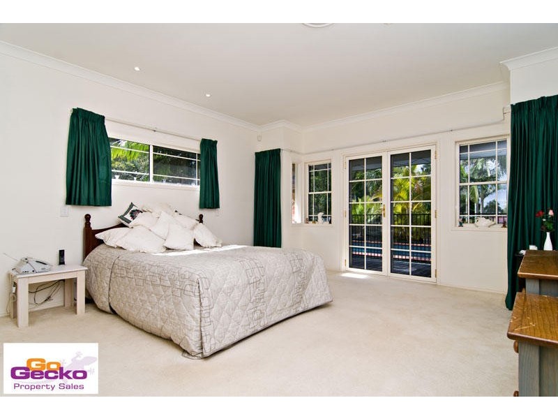 13 Fortrose Place, Ferny Grove QLD 4055