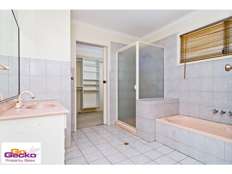 24 Shirley Street, Enoggera QLD 4051