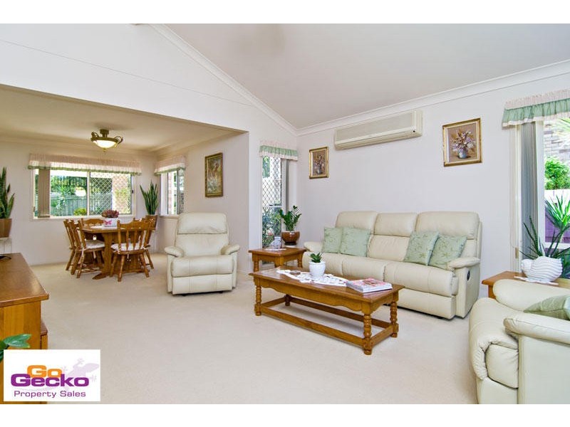 130 Streisand Drive, Mcdowall QLD 4053