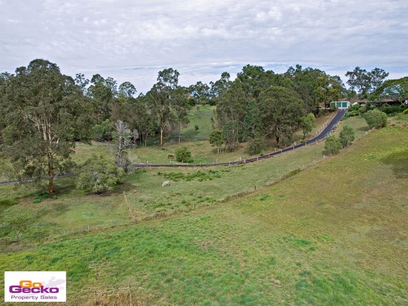 1 Benjamin Close, Samford QLD 4520