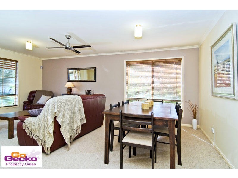 13 Meadowood Close, Samford QLD 4520