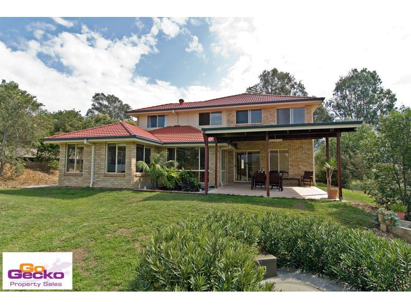 13 Meadowood Close, Samford QLD 4520