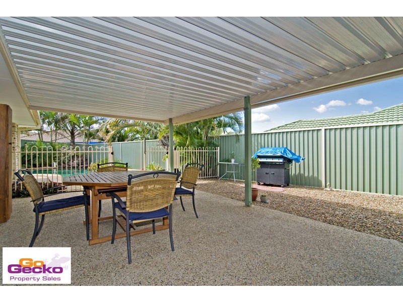 3 Hawkes Avenue, Arana Hills QLD 4054