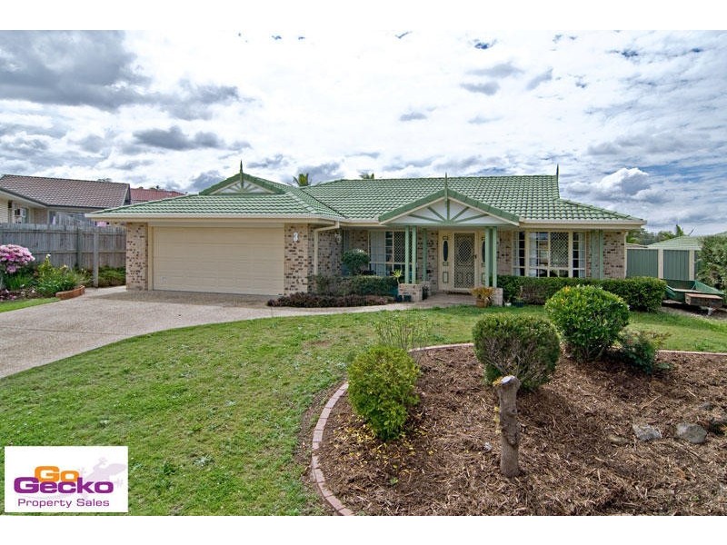 3 Hawkes Avenue, Arana Hills QLD 4054