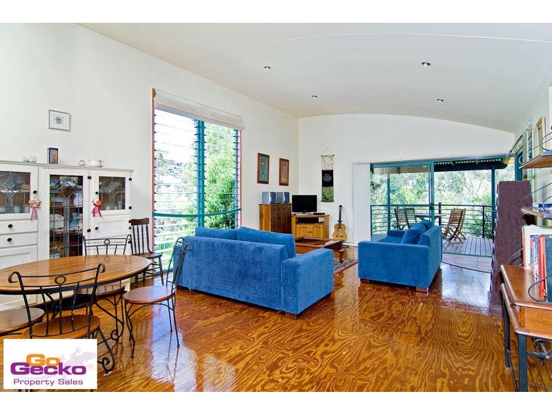 17 Fleetwood Court, Ferny Hills QLD 4055