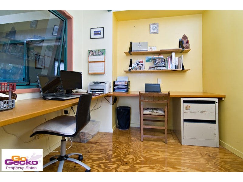 17 Fleetwood Court, Ferny Hills QLD 4055