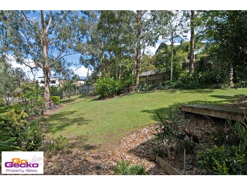 17 Fleetwood Court, Ferny Hills QLD 4055