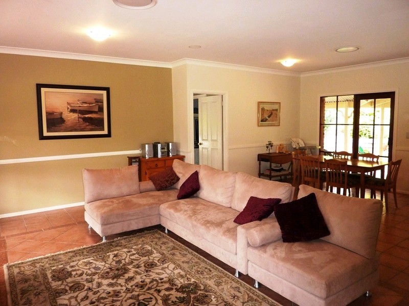 18 Mt O’Reilly Road, Samford QLD 4520