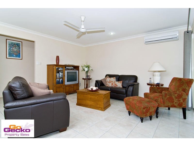 39 Karvella Street, Upper Kedron QLD 4055