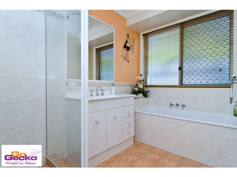 39 Karvella Street, Upper Kedron QLD 4055