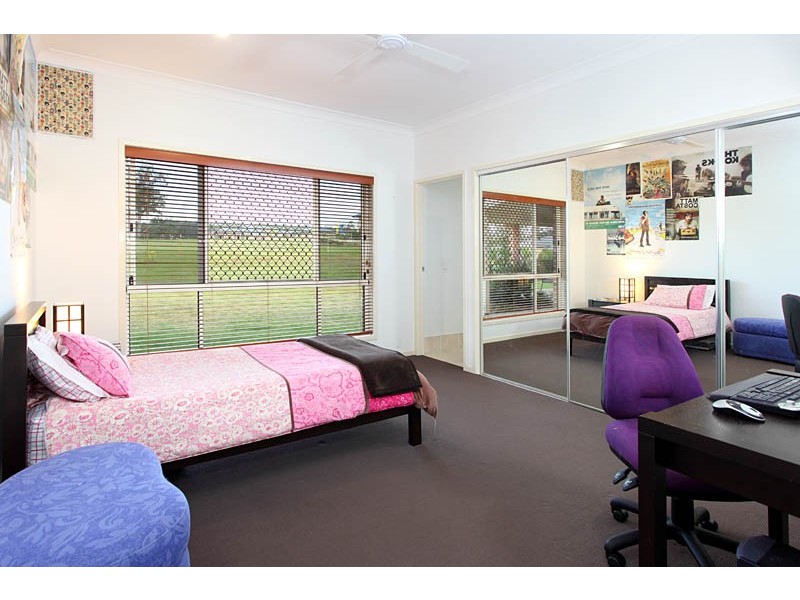 22 Ascot Crescent, Samford QLD 4520