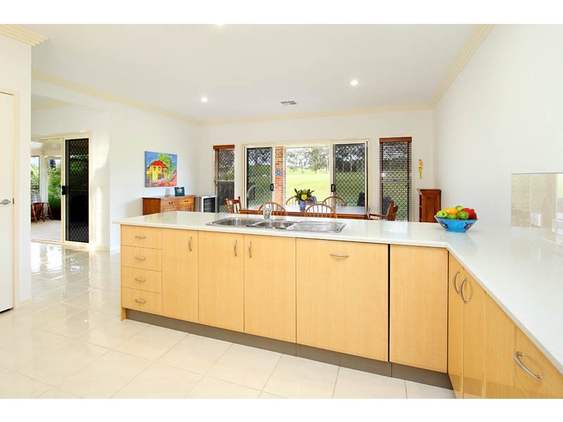 22 Ascot Crescent, Samford QLD 4520