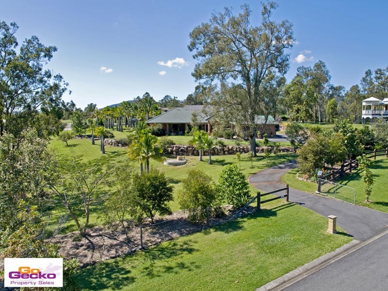 3 Dressage Close, Samford QLD 4520