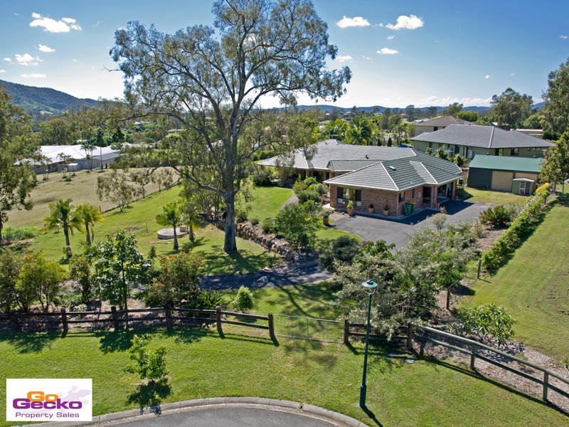 3 Dressage Close, Samford QLD 4520