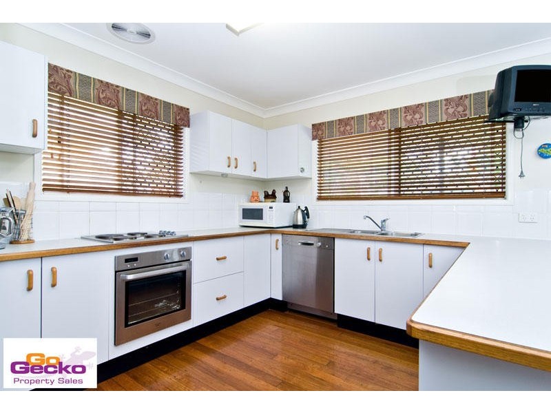 121 Felstead Street, Everton Park QLD 4053