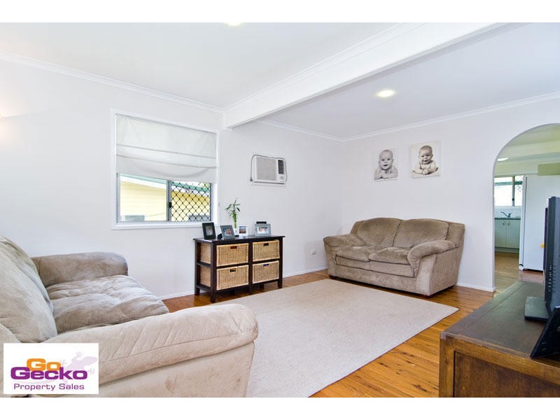 15 Yeerinbool Court, Arana Hills QLD 4054