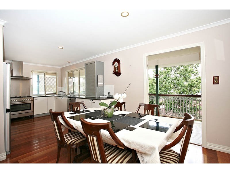 17 Gielgud Crescent, Mcdowall QLD 4053