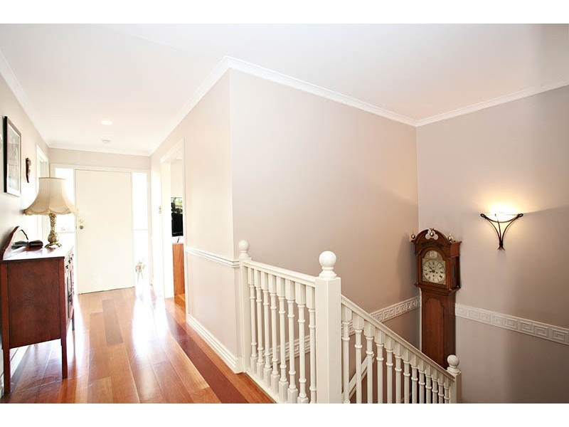 17 Gielgud Crescent, Mcdowall QLD 4053