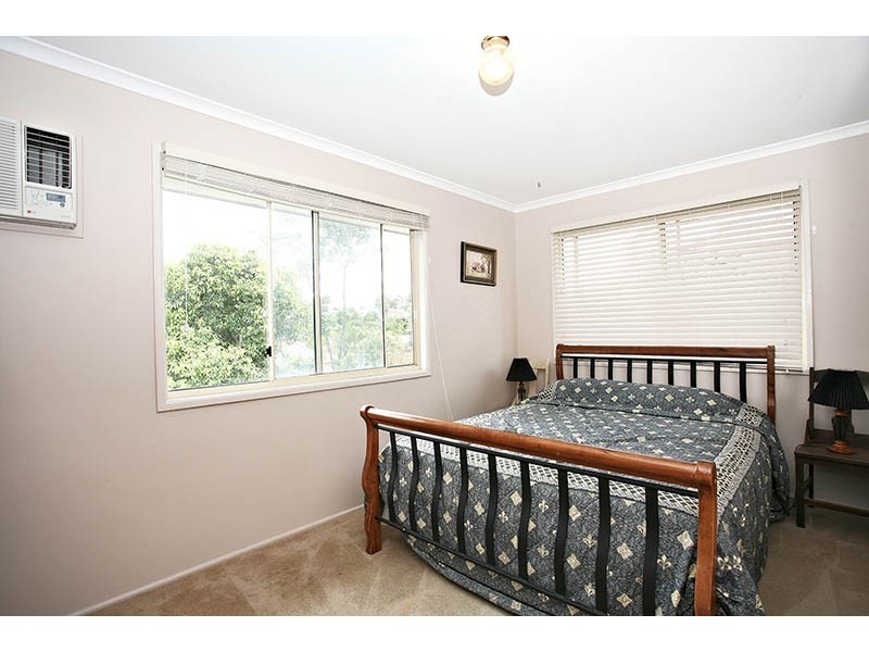 17 Gielgud Crescent, Mcdowall QLD 4053