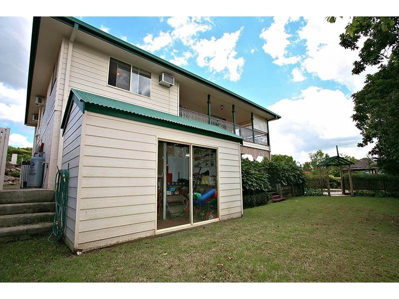 17 Gielgud Crescent, Mcdowall QLD 4053