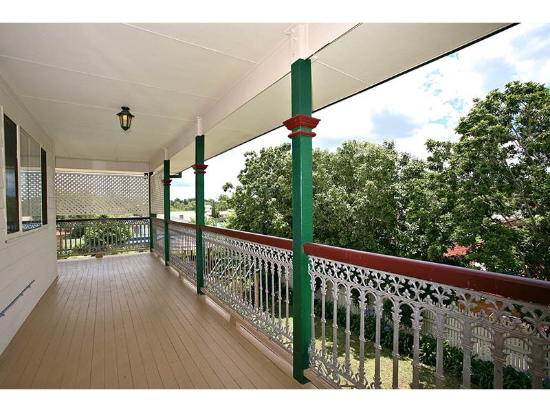 17 Gielgud Crescent, Mcdowall QLD 4053