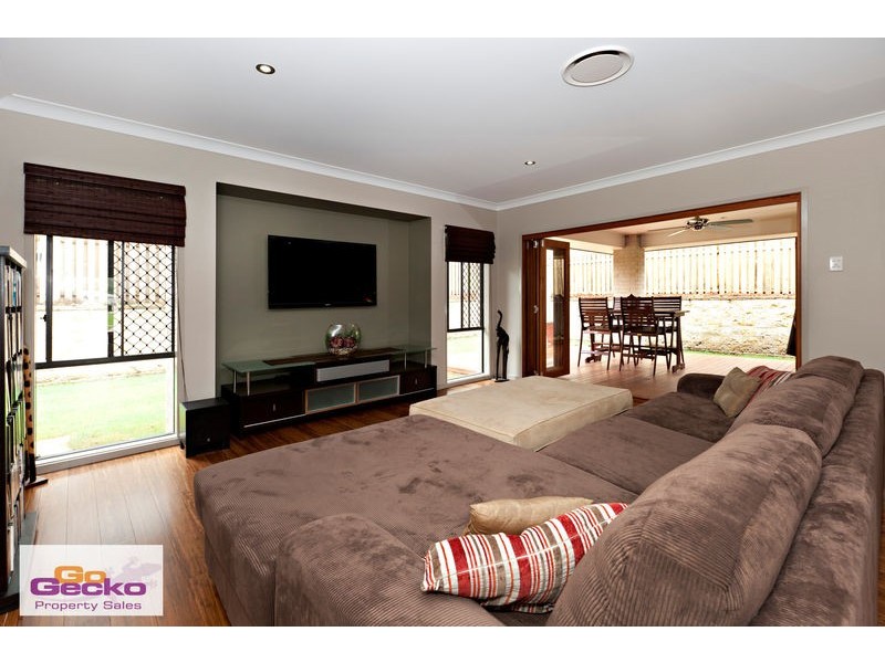 71 Woolshed Street, Ferny Hills QLD 4055