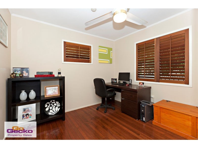 67 Kolora Crescent, Ferny Hills QLD 4055