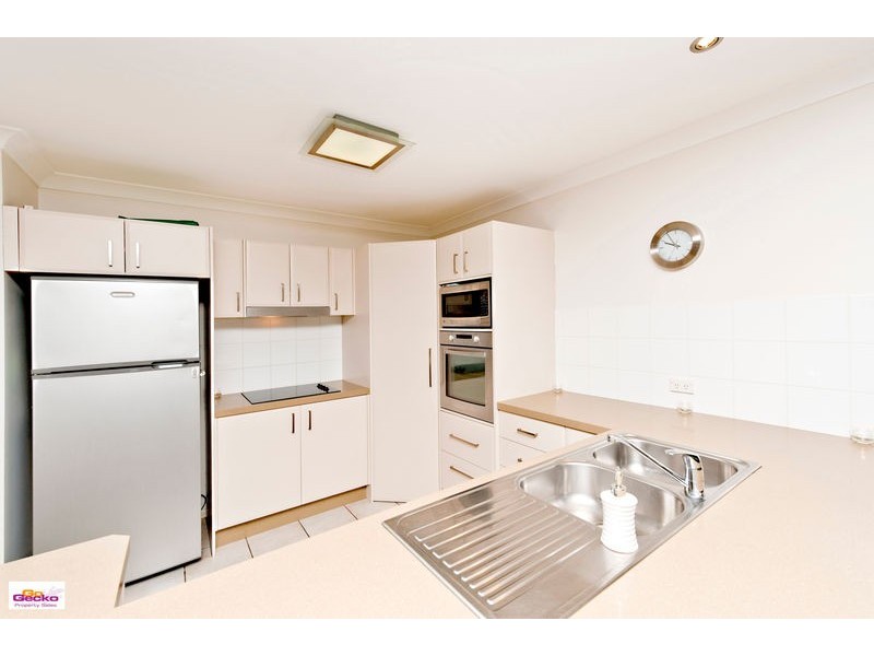 38 Kirralee Crescent, Upper Kedron QLD 4055