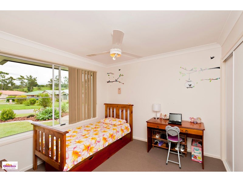 38 Kirralee Crescent, Upper Kedron QLD 4055