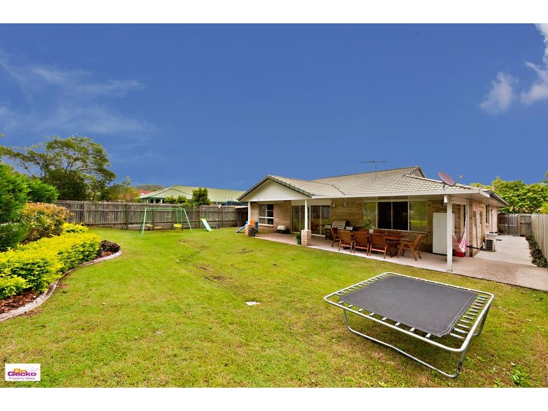 38 Kirralee Crescent, Upper Kedron QLD 4055
