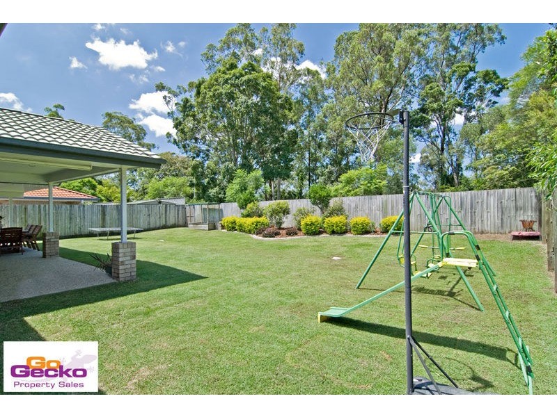 38 Kirralee Crescent, Upper Kedron QLD 4055