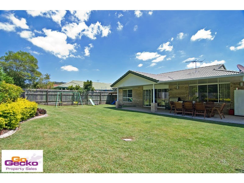 38 Kirralee Crescent, Upper Kedron QLD 4055