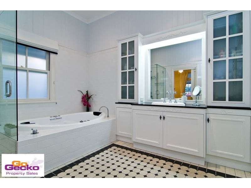 14 Stirling Street, Enoggera QLD 4051