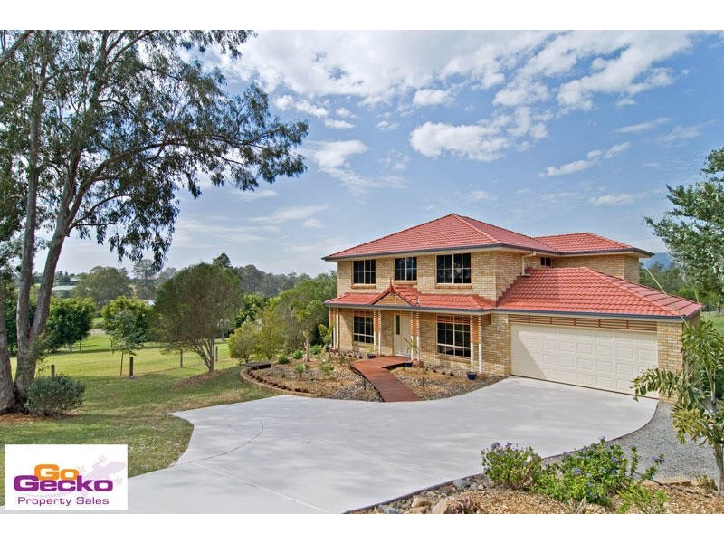 13 Meadowood Close, Samford QLD 4520