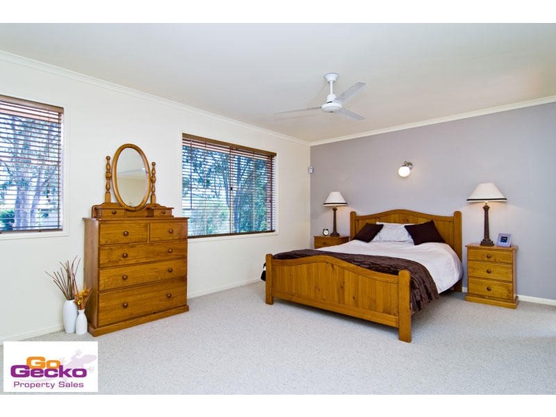 13 Meadowood Close, Samford QLD 4520