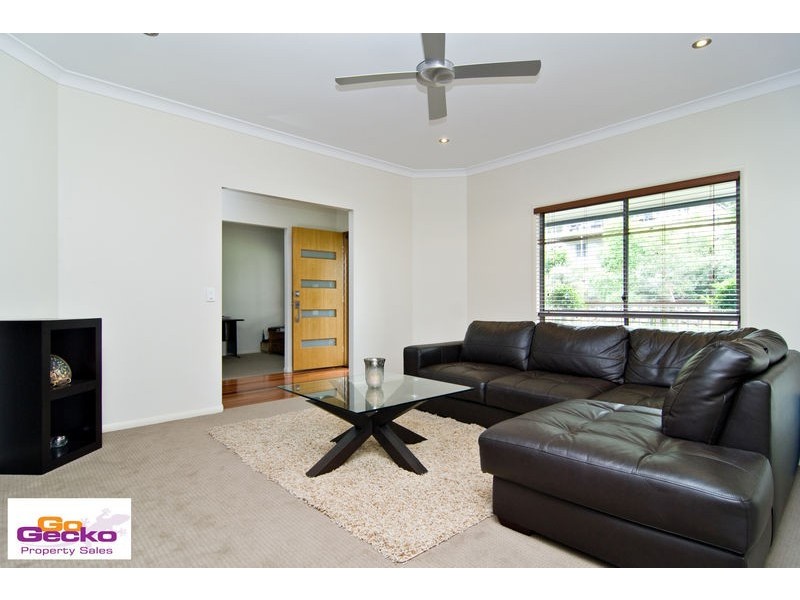 17 Evergreen Street, Mitchelton QLD 4053
