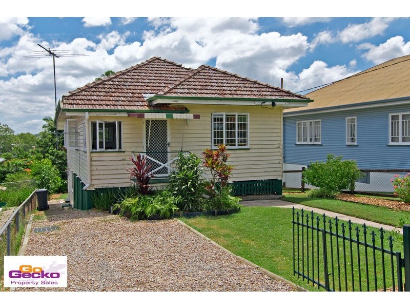 10 Rolleston Street, Keperra QLD 4054