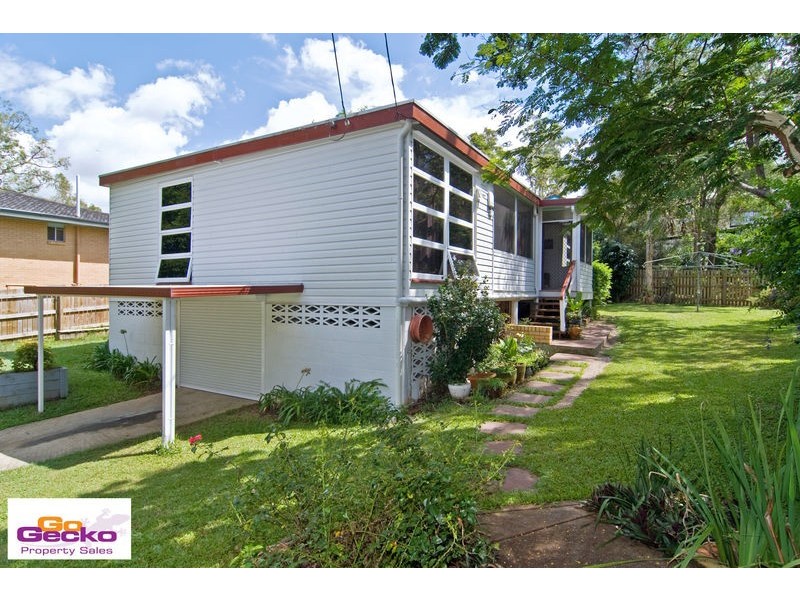 24 Reedan Street, Everton Park QLD 4053