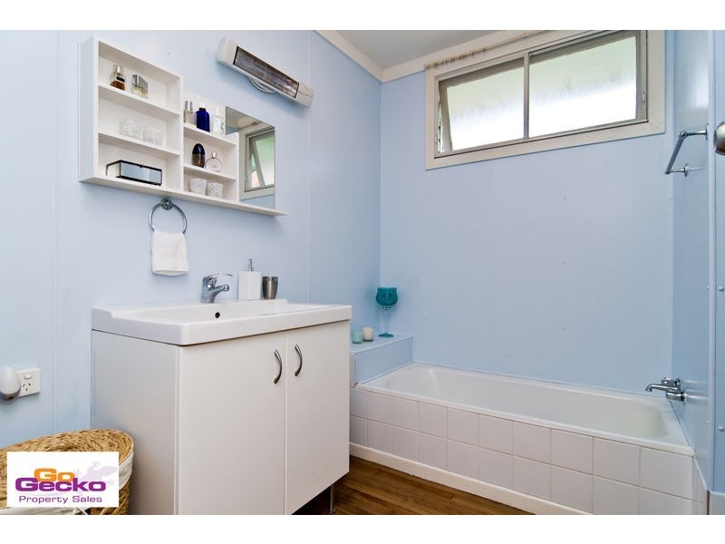 24 Reedan Street, Everton Park QLD 4053