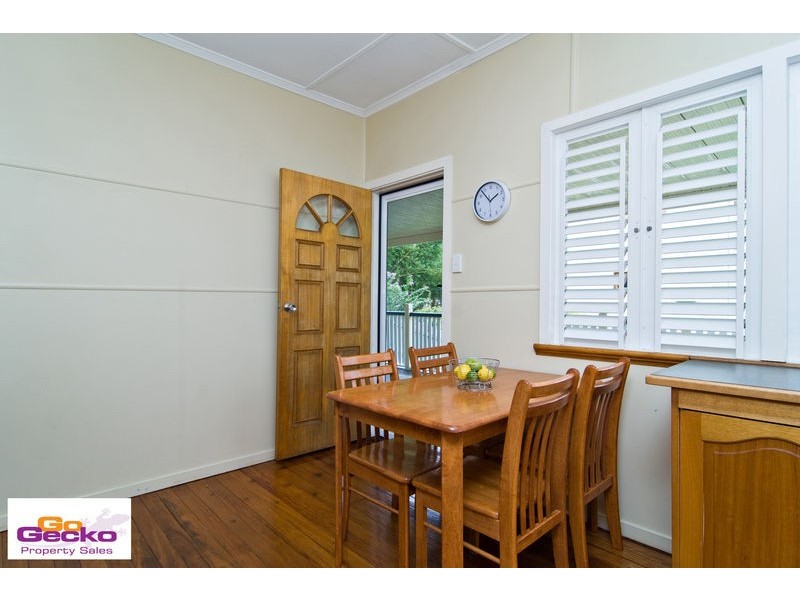 31 Railway Parade, Mitchelton QLD 4053