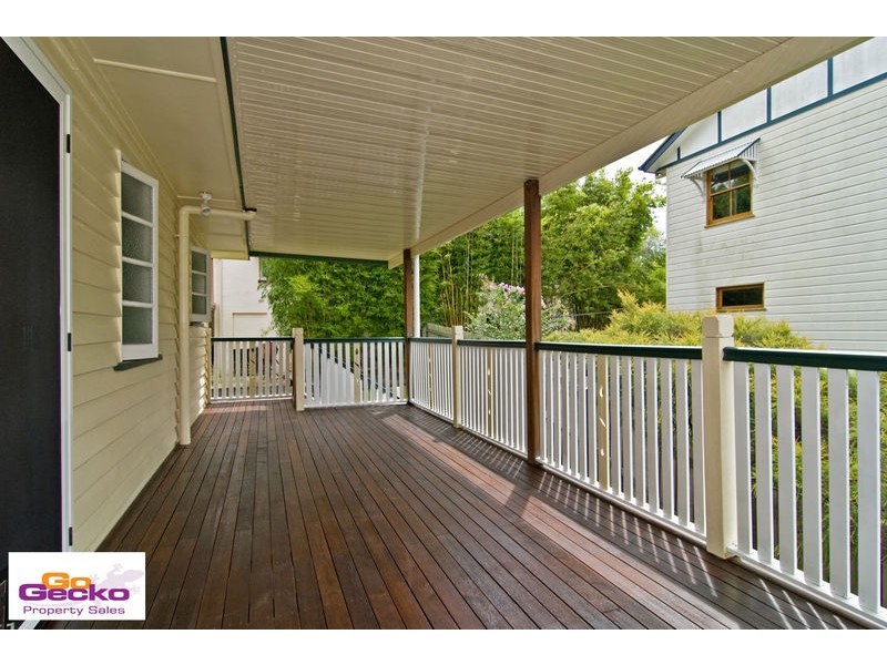 31 Railway Parade, Mitchelton QLD 4053