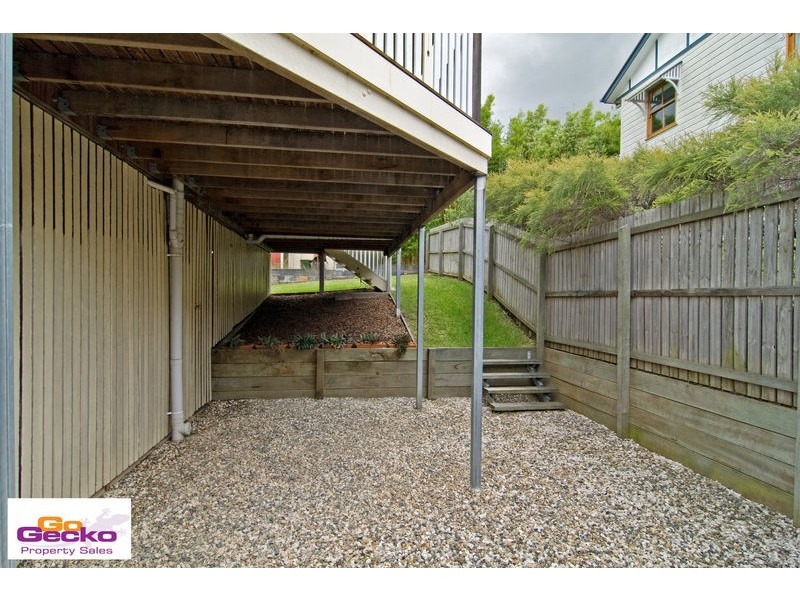 31 Railway Parade, Mitchelton QLD 4053