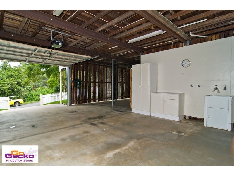 31 Railway Parade, Mitchelton QLD 4053