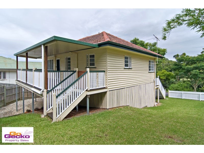 31 Railway Parade, Mitchelton QLD 4053