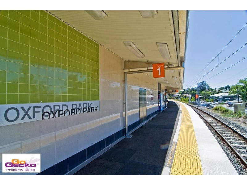 31 Railway Parade, Mitchelton QLD 4053