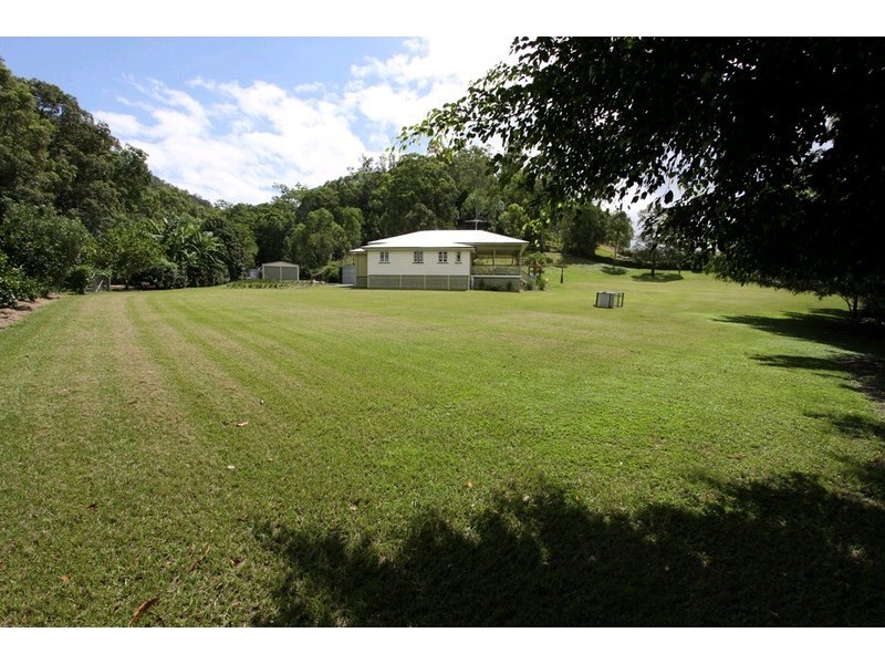 260 Hulcombe Road, Samford QLD 4520