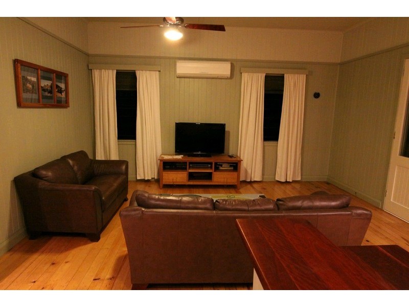 260 Hulcombe Road, Samford QLD 4520