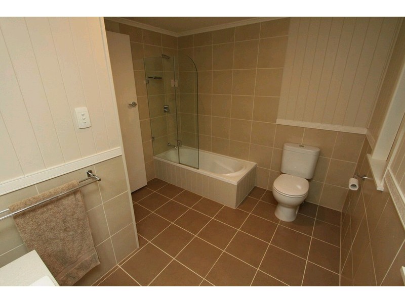 260 Hulcombe Road, Samford QLD 4520